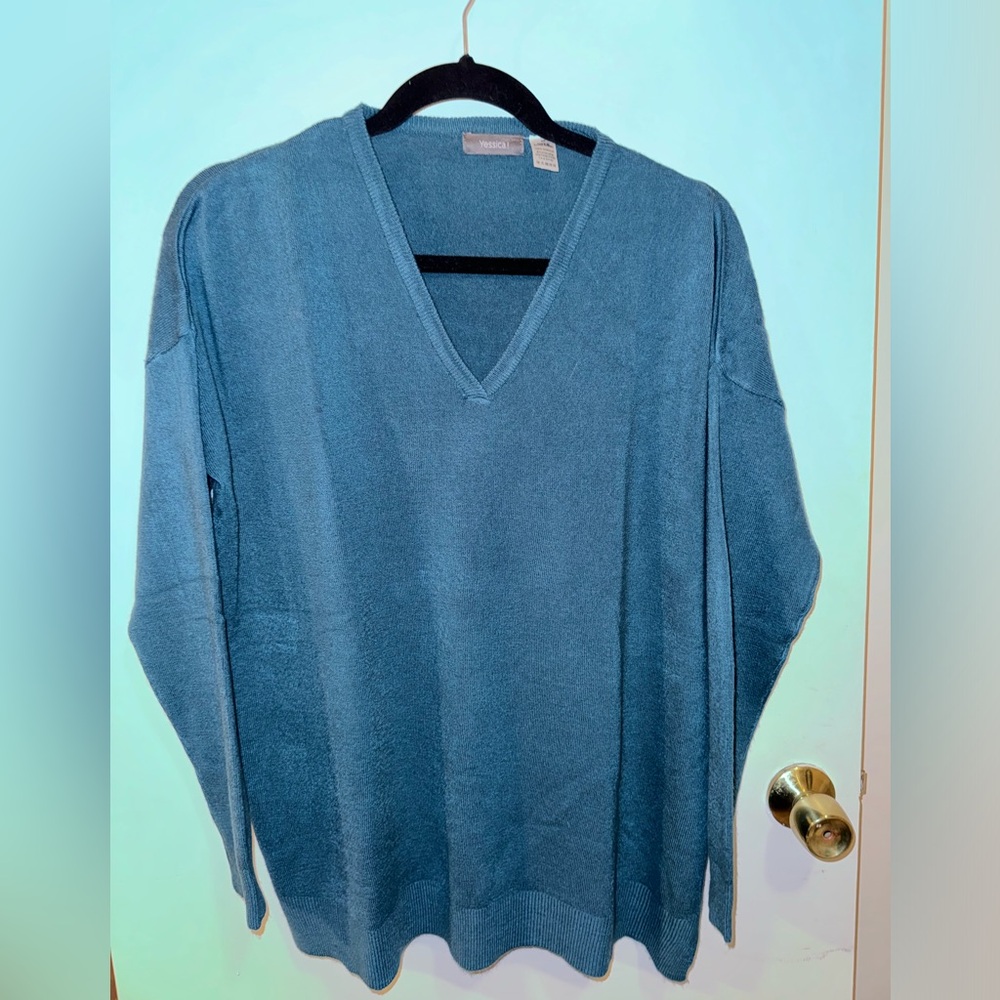 Women’s Teal Blue V- Neck Sweater - Yessica Brand - Size Small Petite